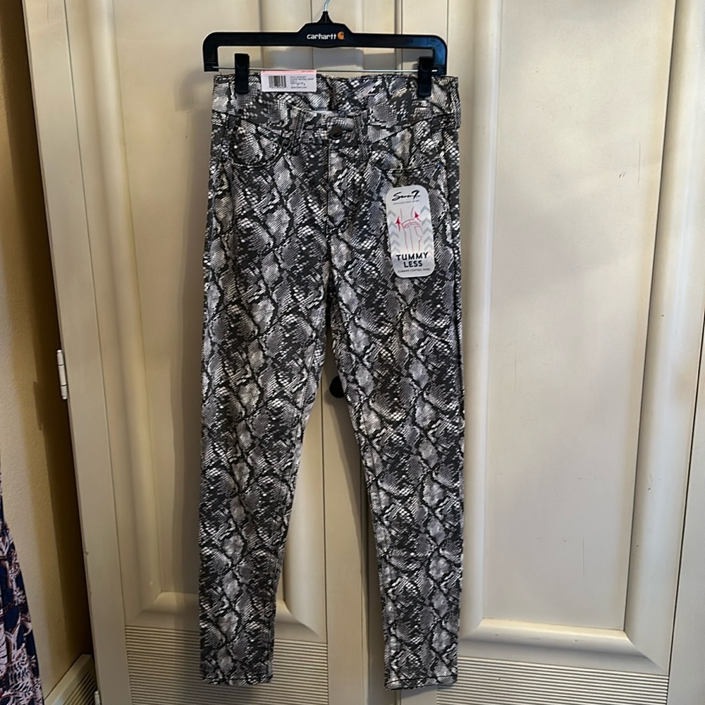 Seven 7 Tummyless High Rise Skinny Jean Snake